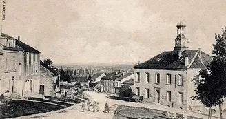 Carte postale de l'Hôtel de Ville de Montigny-le-Roi Carte postale de l'Hôtel de Ville de Montigny-le-Roi
