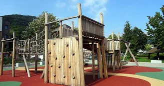 Aire de jeux - Tilleuls Aire de jeux - Tilleuls