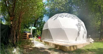 Dôme Buccolik hébergement insolite camping fontpédrouse Dôme Buccolik hébergement insolite camping fontpédrouse