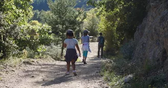sur le sentier sur le sentier
