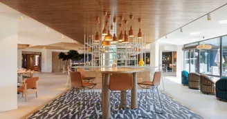 Hilton Garden Inn Marseille restaurant Hilton Garden Inn Marseille restaurant