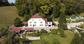 Gîte Derrière la Roche Gîte Derrière la Roche