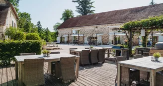 binnenplaats-la-bastide-eten-&-loungen-ontmoetingsplek-gezellig-samen-eten-287 binnenplaats-la-bastide-eten-&-loungen-ontmoetingsplek-gezellig-samen-eten-287