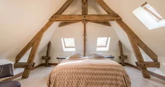vakantiehuis-haute-vienne-la-bastide-slaapkamer-het-lijkt-wel-een-suite-zo ruim-221 vakantiehuis-haute-vienne-la-bastide-slaapkamer-het-lijkt-wel-een-suite-zo ruim-221