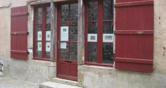 Atelier galerie : estampes, livres d'artistes, livres d'art, bijoux- Ste Suzanne Atelier galerie : estampes, livres d'artistes, livres d'art, bijoux- Ste Suzanne