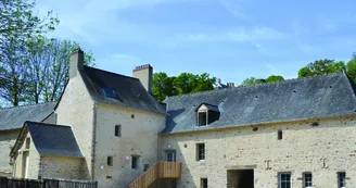 PCU53-exterieur-grand-moulin PCU53-exterieur-grand-moulin