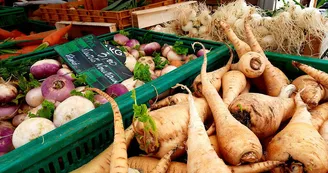 LE-MARCHE-DES-SAVEURS-DOUVRES-LA-DELIVRANDE-CREDIT-NANCY-PICOT (10) LE-MARCHE-DES-SAVEURS-DOUVRES-LA-DELIVRANDE-CREDIT-NANCY-PICOT (10)