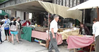 Marché à la Ferme à Crouttes Marché à la Ferme à Crouttes