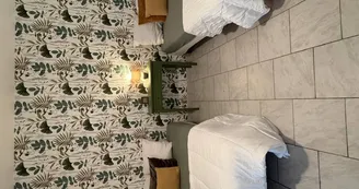 CHAMBRE RECEPTION CHAMBRE RECEPTION