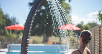 Piscine chauffé et sécurisée 