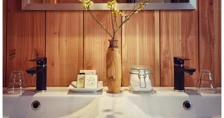 La salle de bain - Les Cabanes du Plessis La salle de bain - Les Cabanes du Plessis