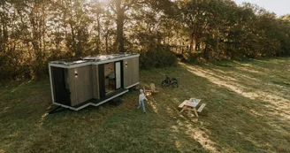 parcel_tiny_house_drone_perche_sarthois_ferme_de_beaulieu11 parcel_tiny_house_drone_perche_sarthois_ferme_de_beaulieu11